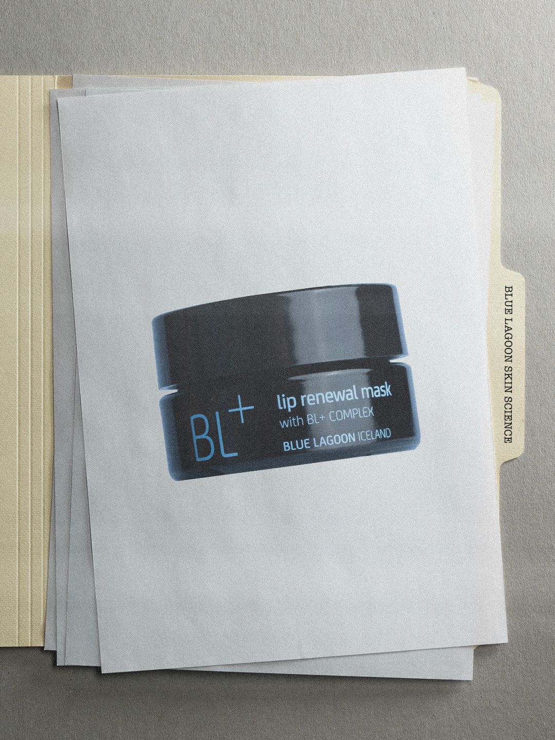 Blue Lagoon Skin Science выпустил маску для обновления губ