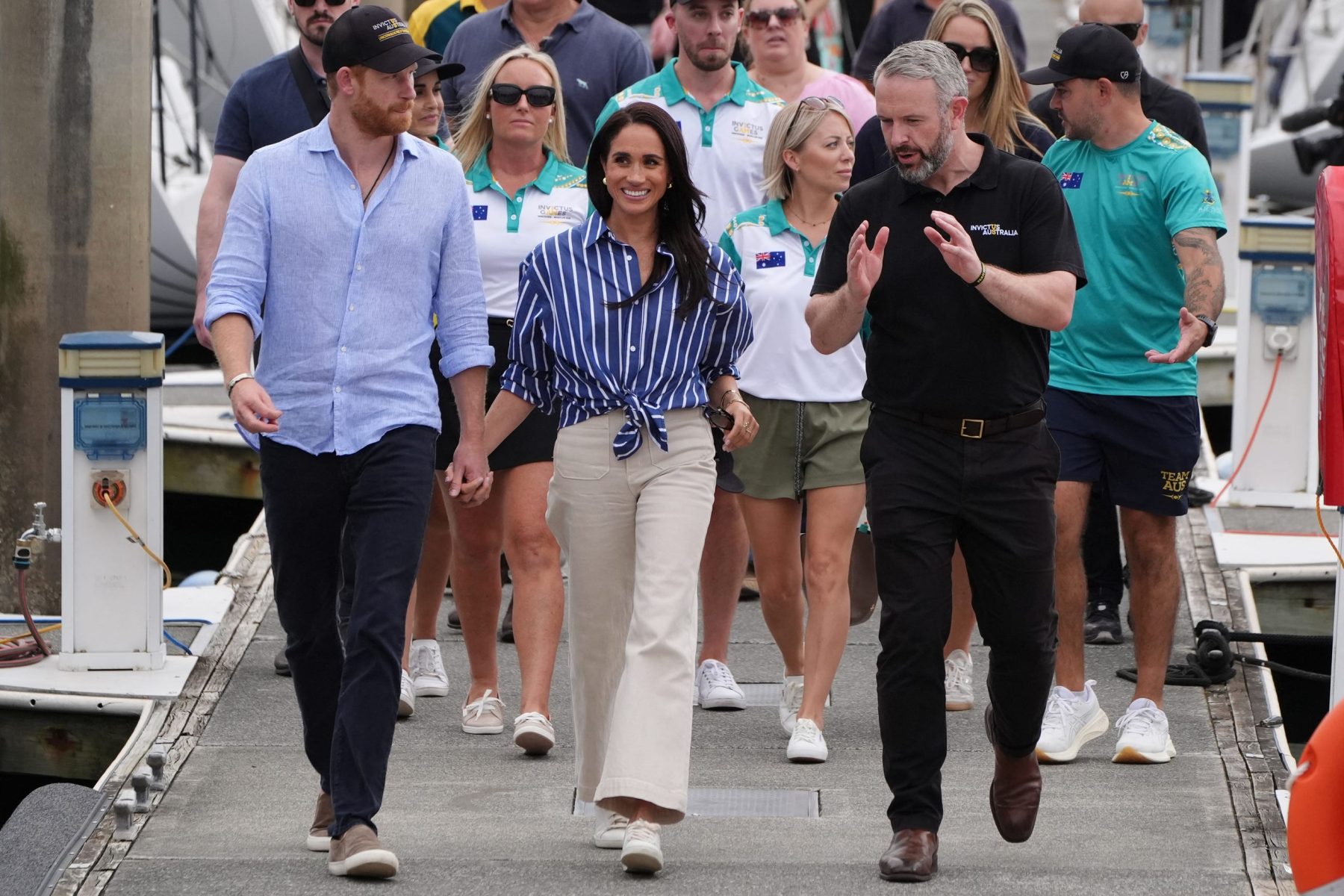 Герцогиня Meghan рассказала, с чего начинает утро перед йогой