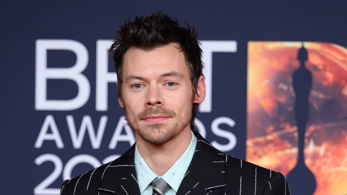 Harry Styles украсил обложку W Magazine, а Bryce и Trinity снялись для Maybelline