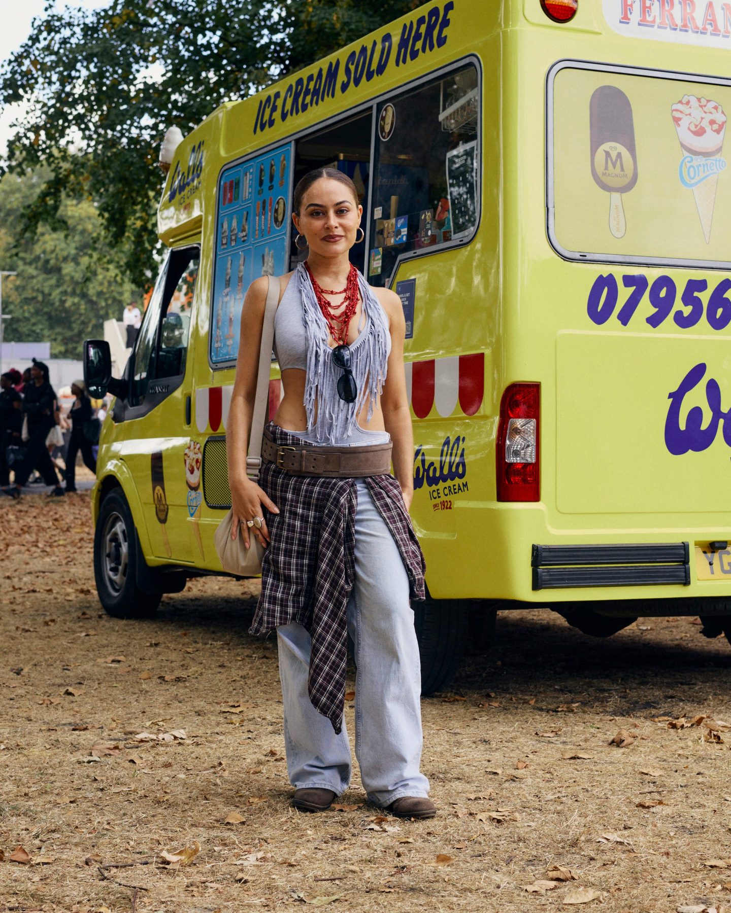 i-D показал, как Bumble обновляет профили на All Points East