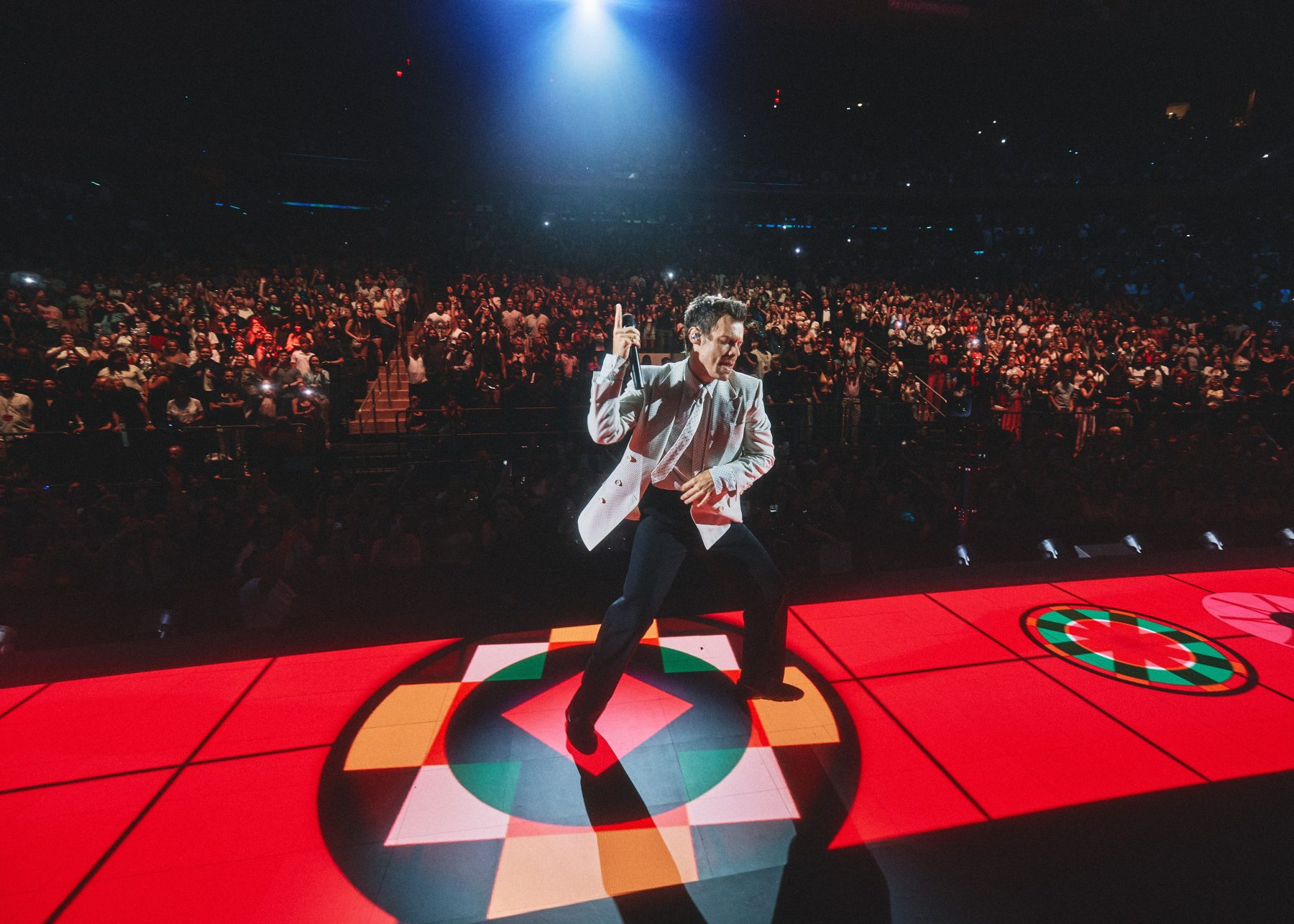 Как шоу Harry Styles в Madison Square Garden становится больше