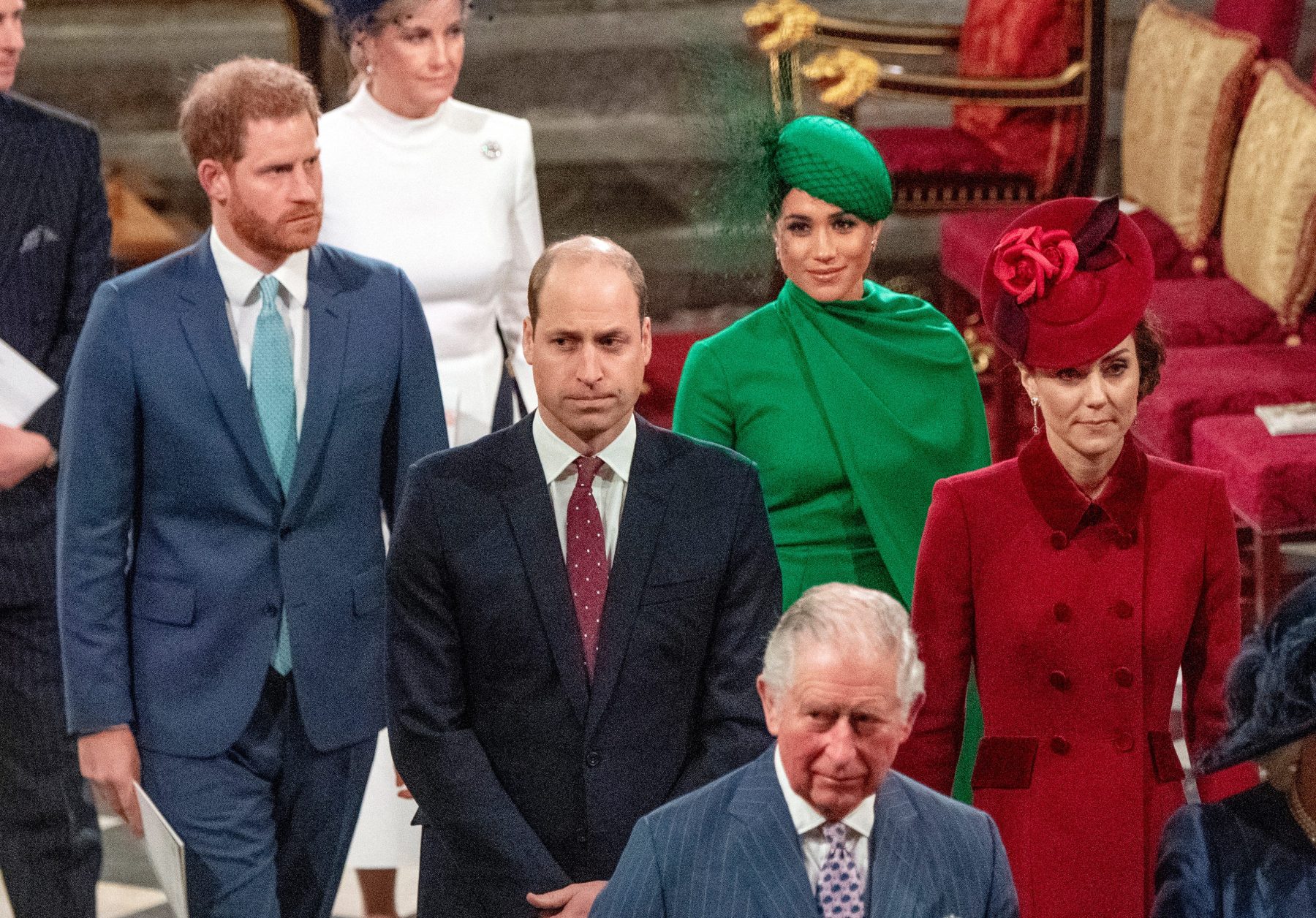 Семью застало врасплох решение Meghan Markle и Prince Harry вернуться в Британию