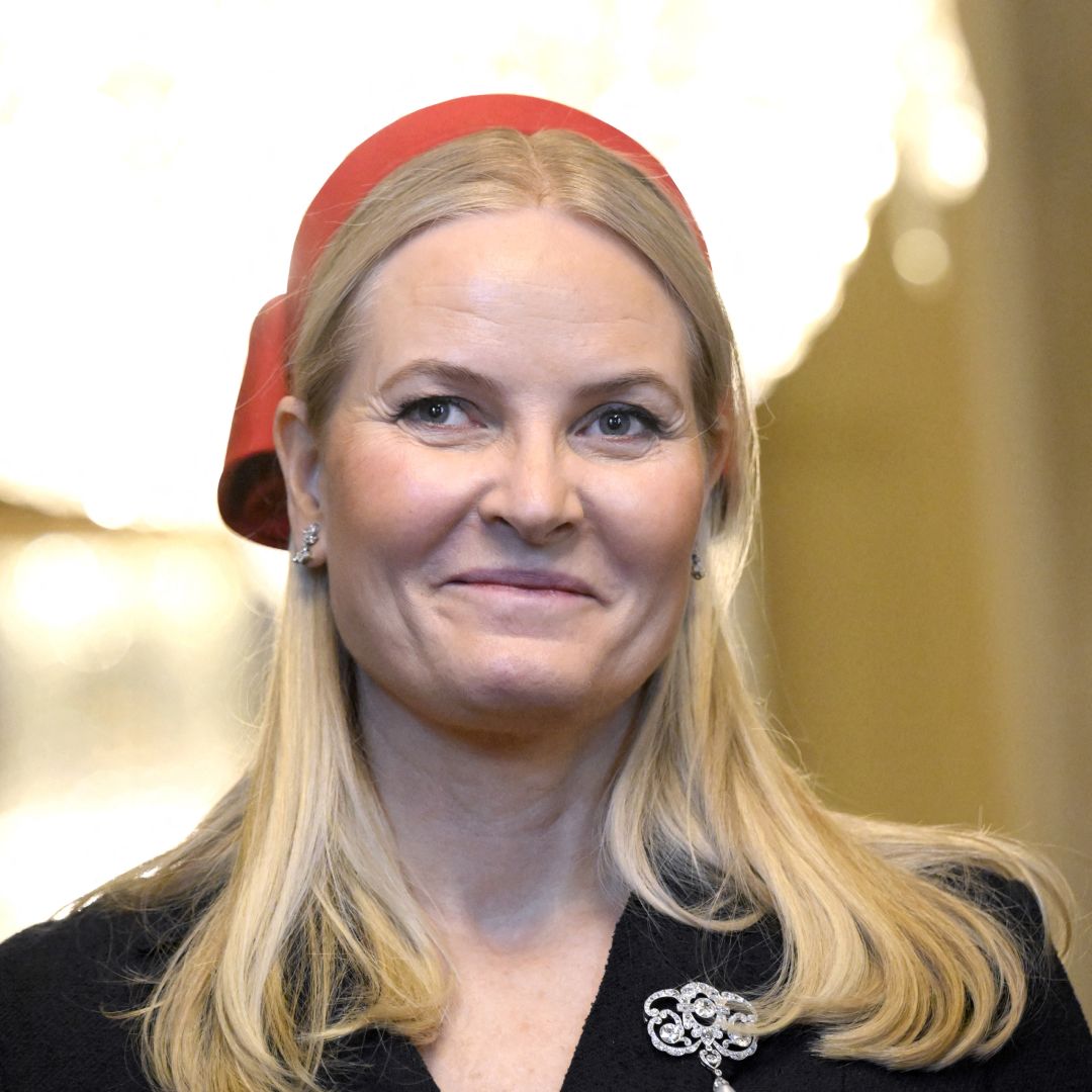 Queen Mette-Marit снова под давлением после череды скандалов