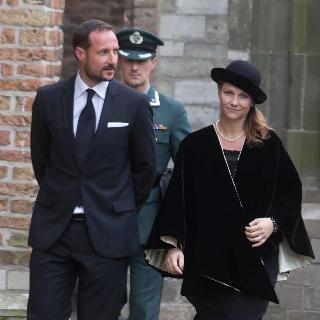 Princess Märtha Louise могла бы стать королевой, но закон изменил её судьбу