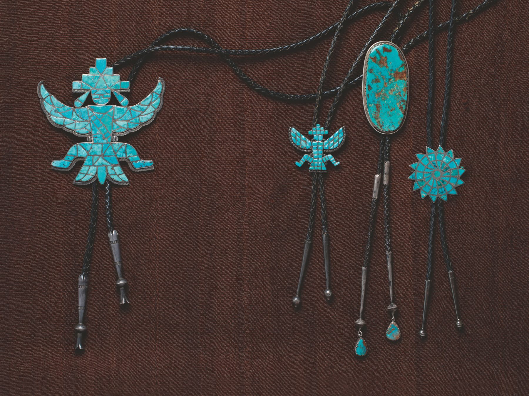 Новая книга прославляет стильную историю bolo tie