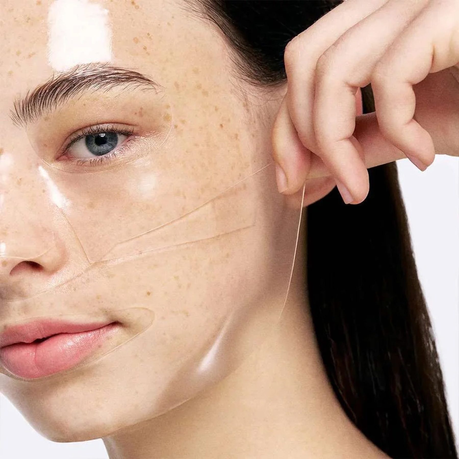Коллагеновые маски для лица, которые обещают эффект glass skin