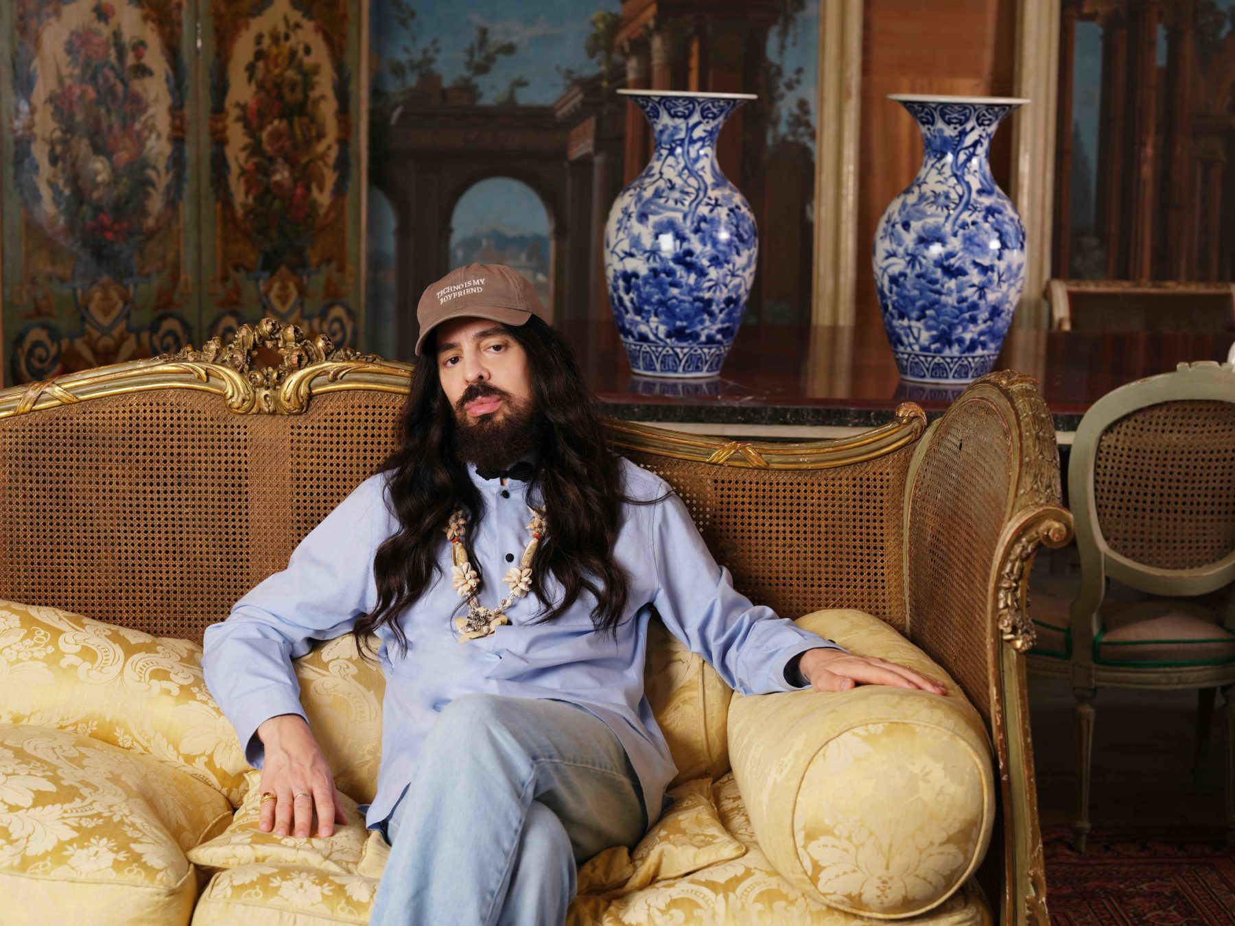 Alessandro Michele превратил Valentino в дом творческого хаоса