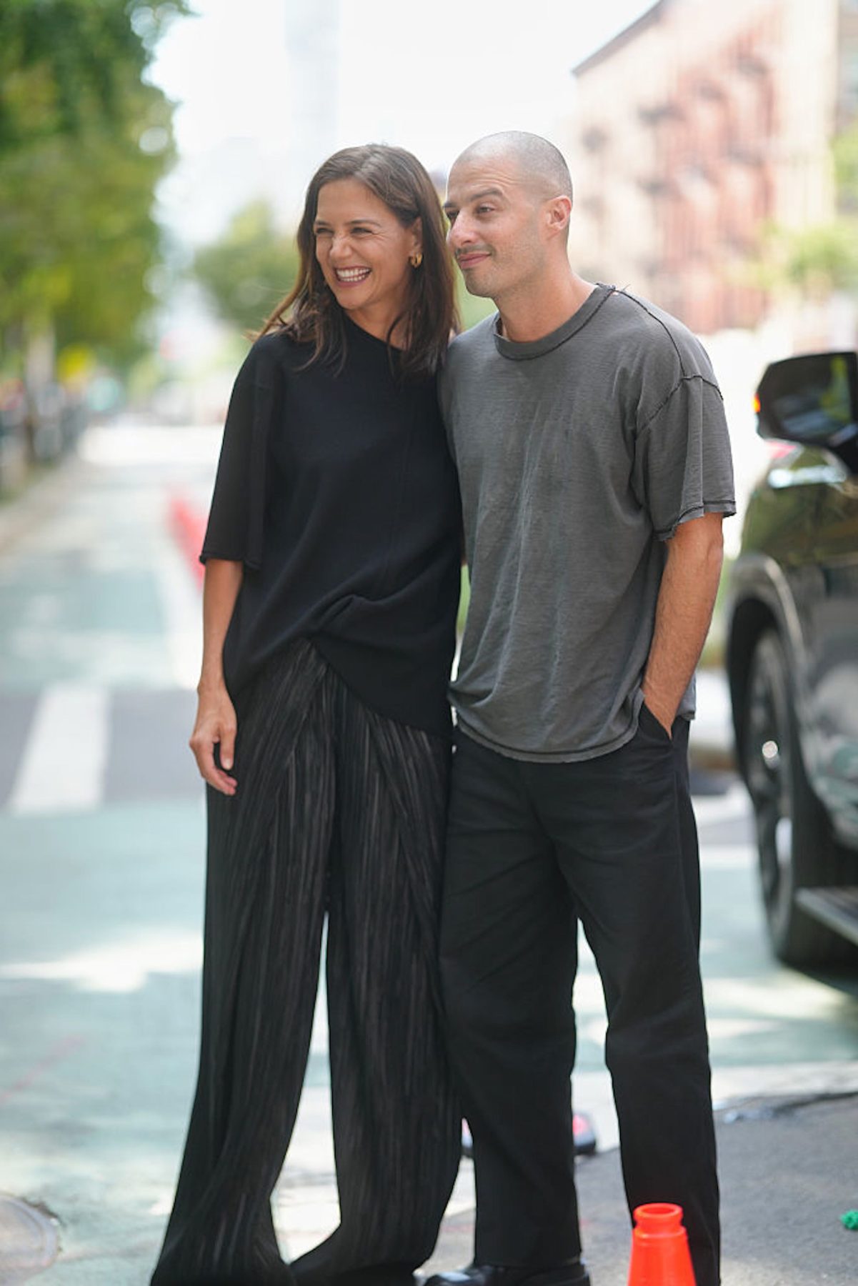 Katie Holmes и Jason Bard Yarmosky делают ставку на расслабленные вещи