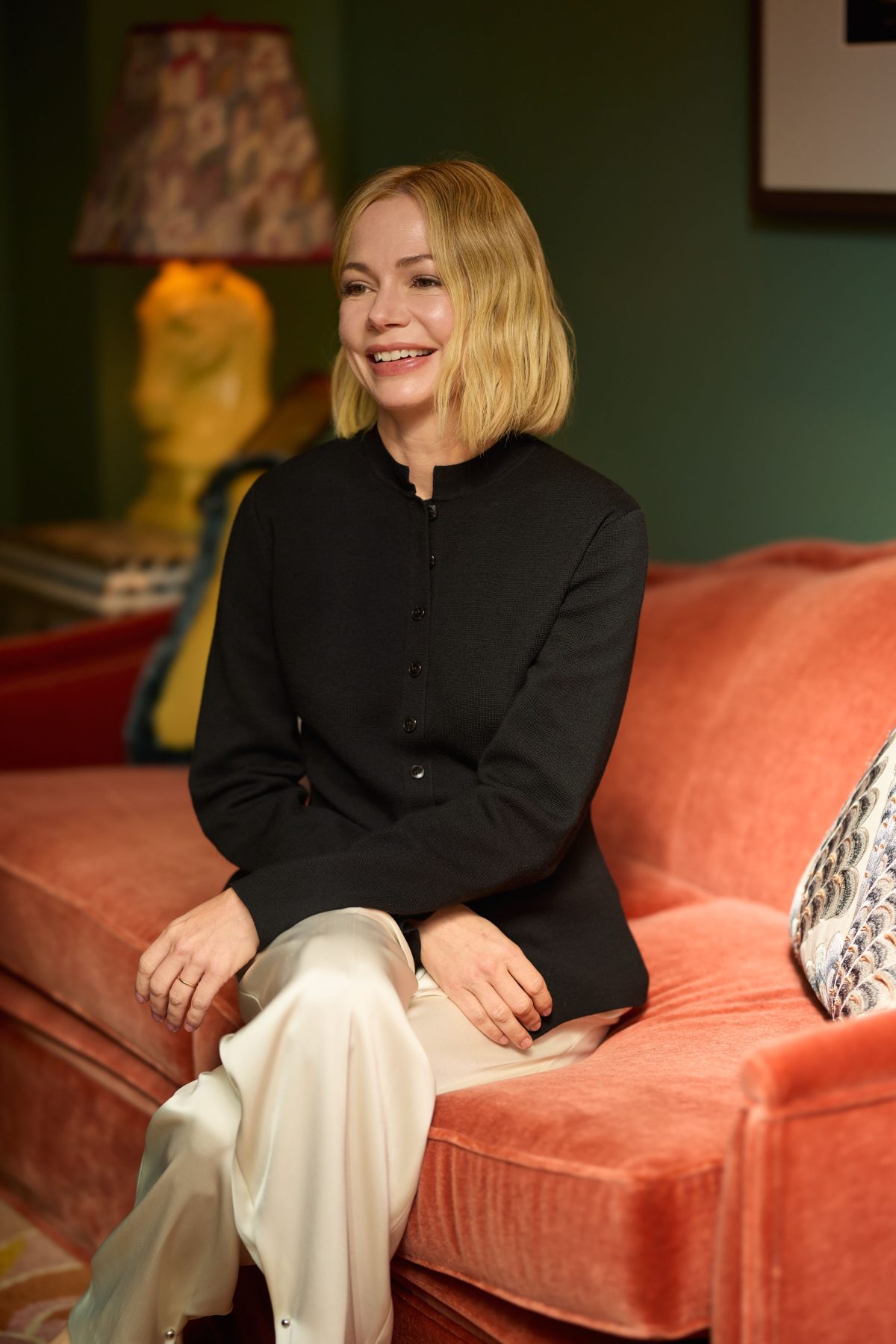 Michelle Williams рассказала о бейсболках, стычках и Cos на NYFW
