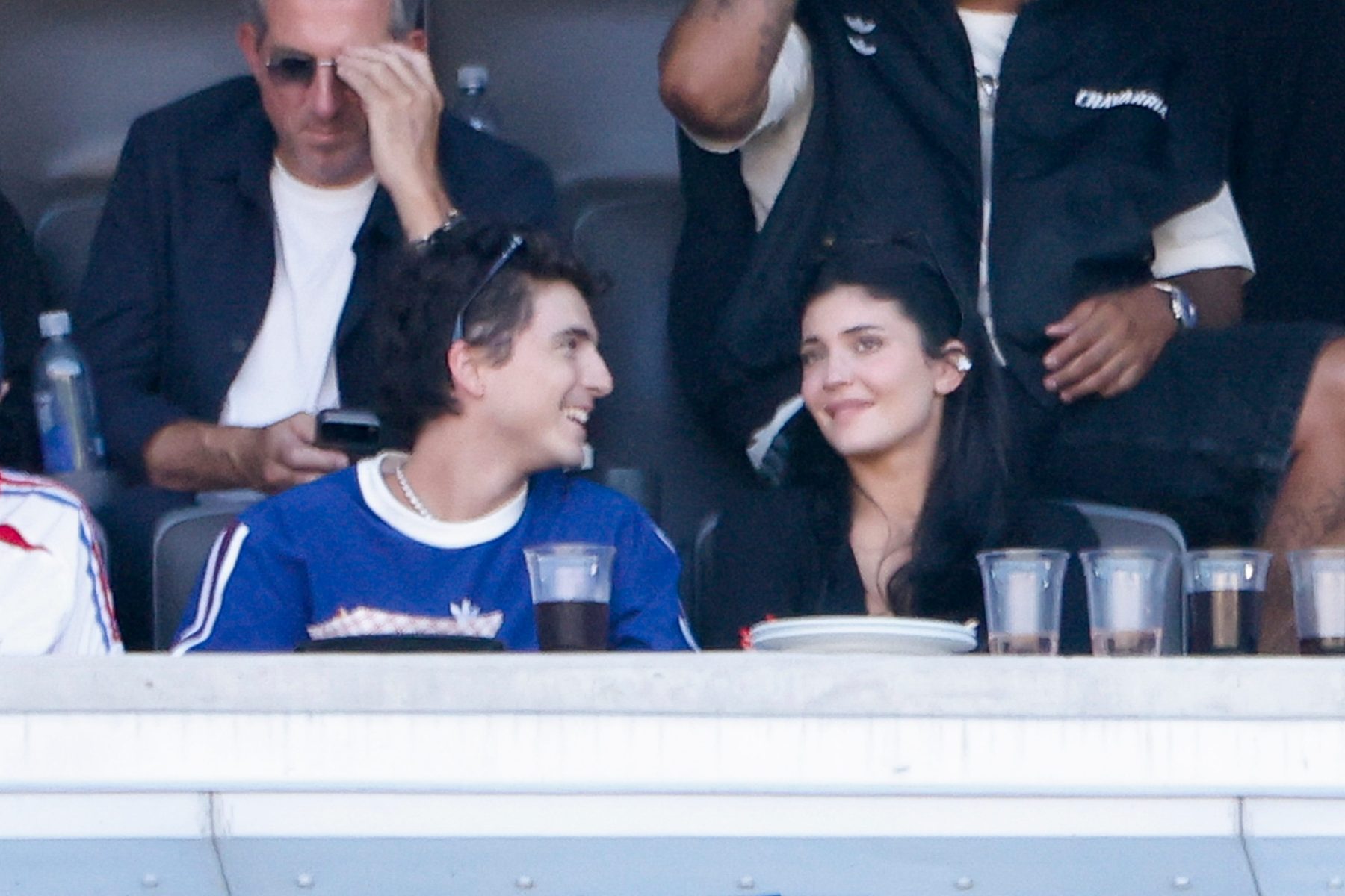 Kylie Jenner и Timothée Chalamet попали на редкое фото в Хваре