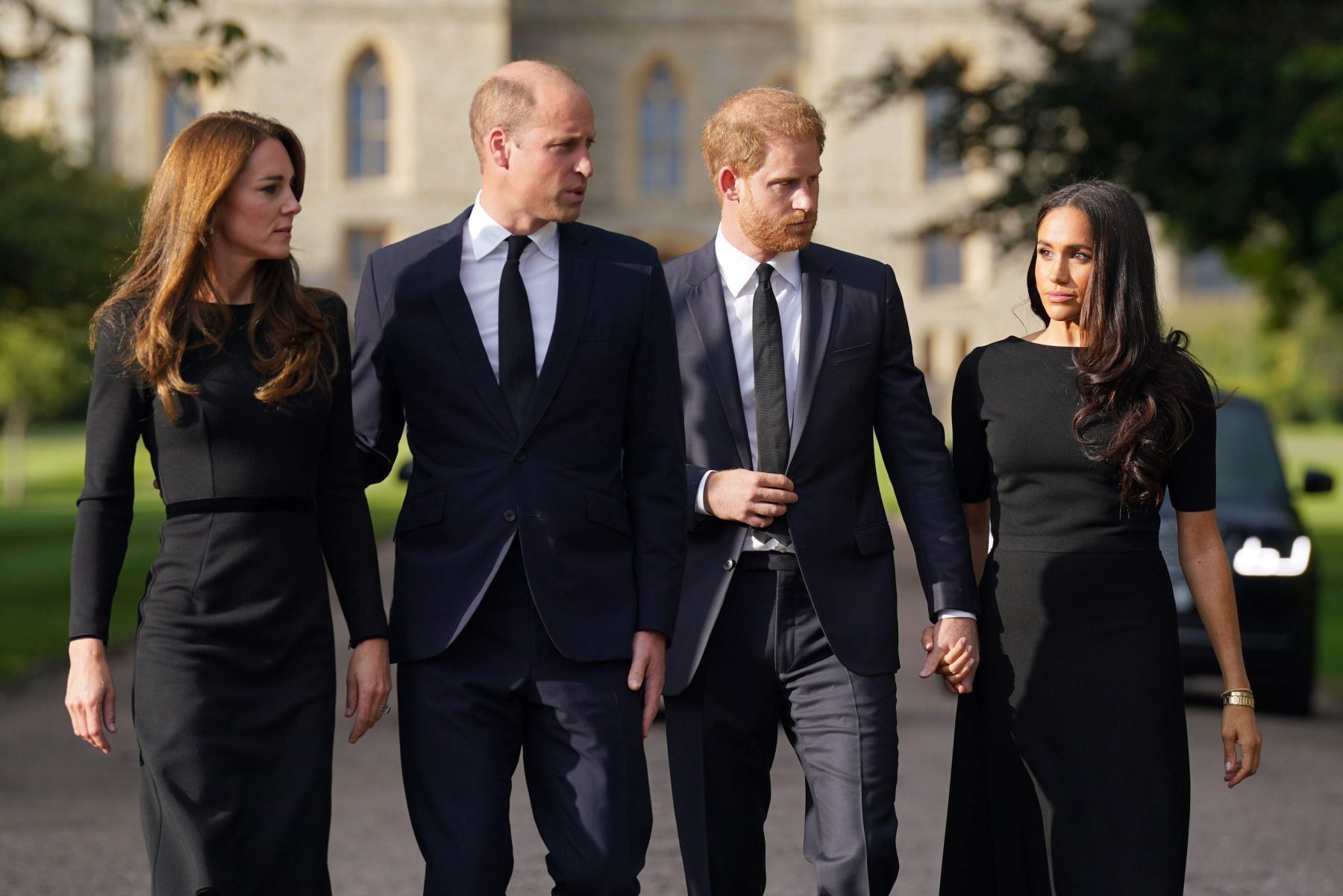 Kate Middleton и Prince William хранят молчание о переезде Meghan Markle и Harry