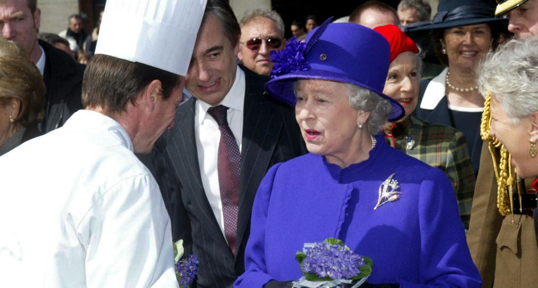 Бывший шеф-повар рассказал о розыгрыше, который устраивали при Queen Elizabeth