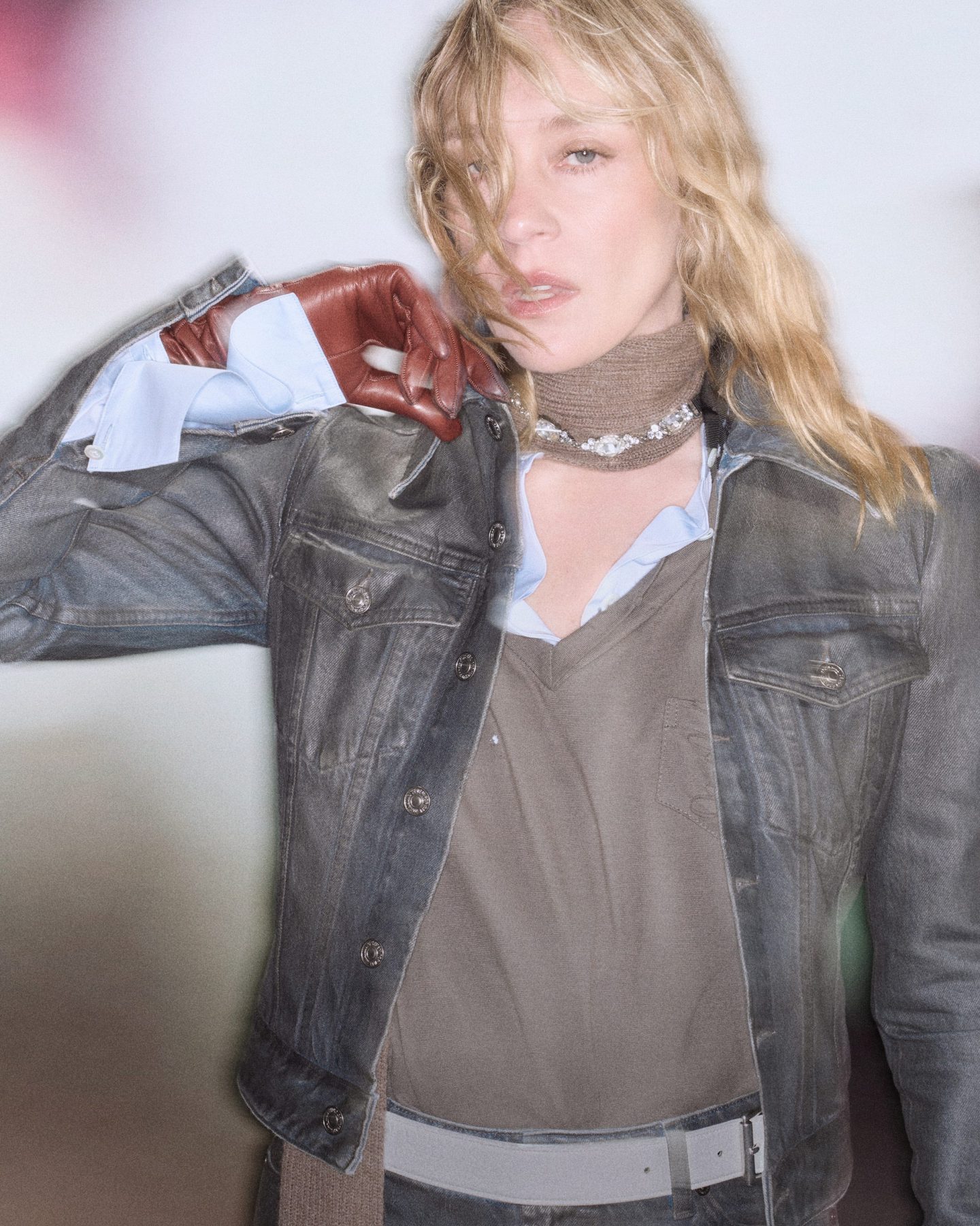 Chloë Sevigny рассказала о skinny jeans, Y2K и легком беспорядке