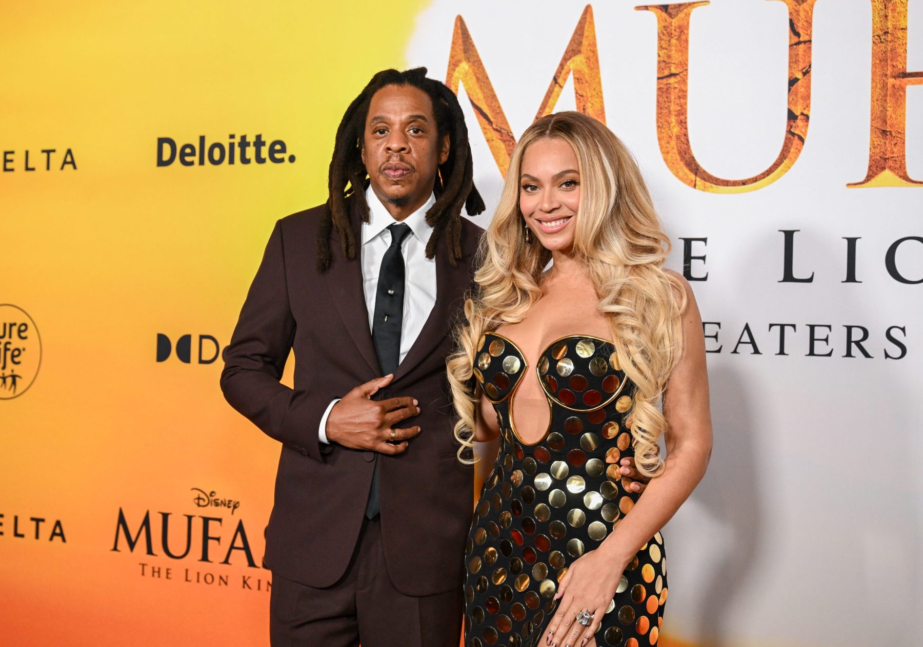 Хронология отношений Beyoncé и Jay-Z, полной любви и музыки