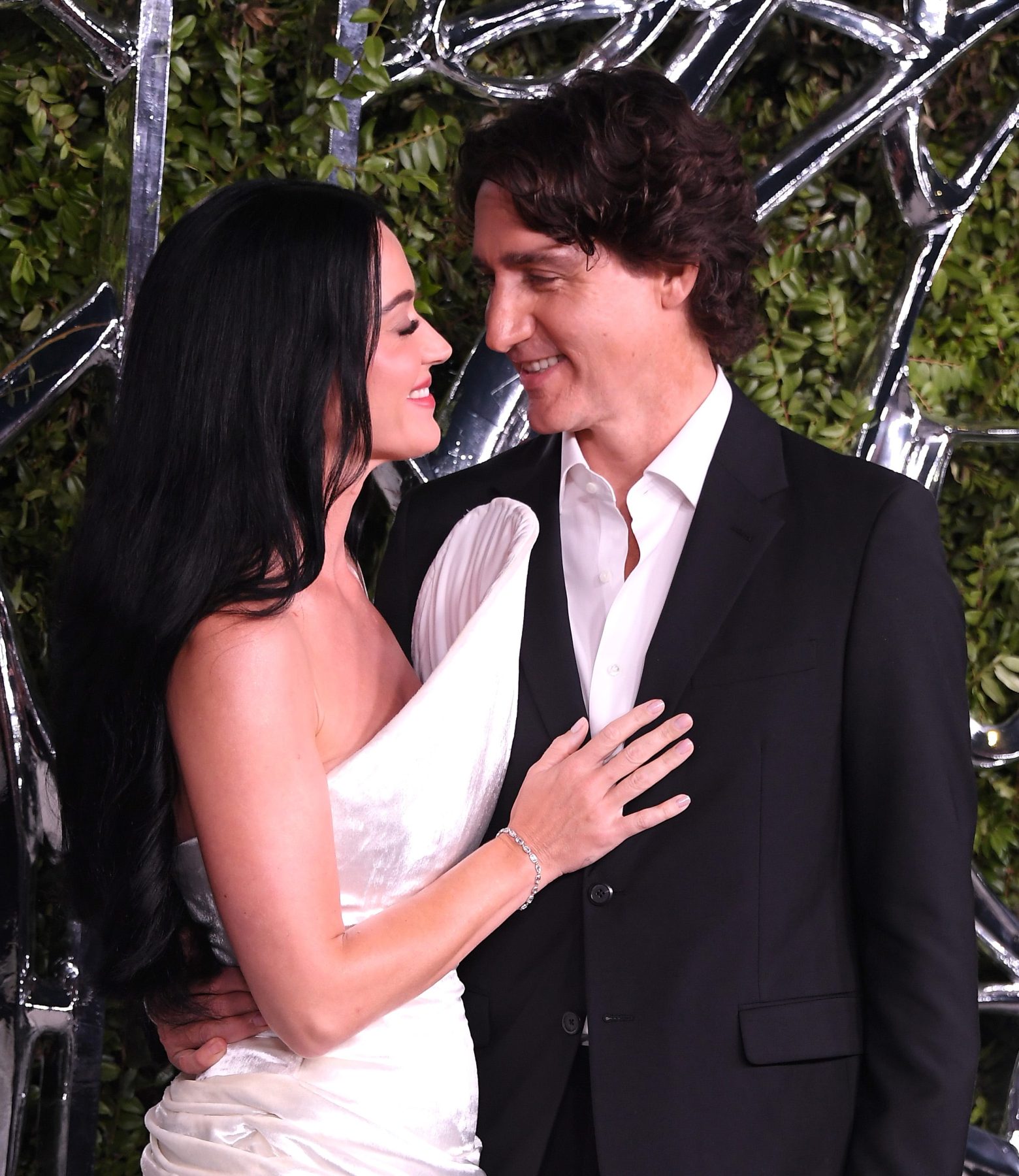 Katy Perry и Justin Trudeau появились вместе на открытии музея Lucas