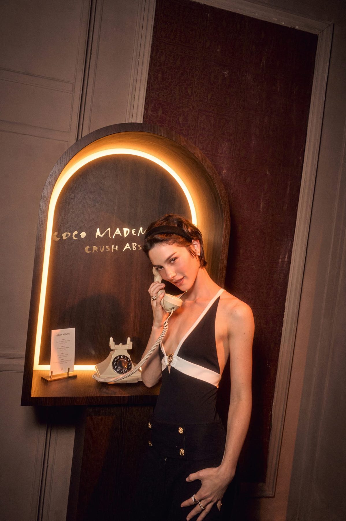 Gracie Abrams стала новым лицом Coco Mademoiselle у Chanel