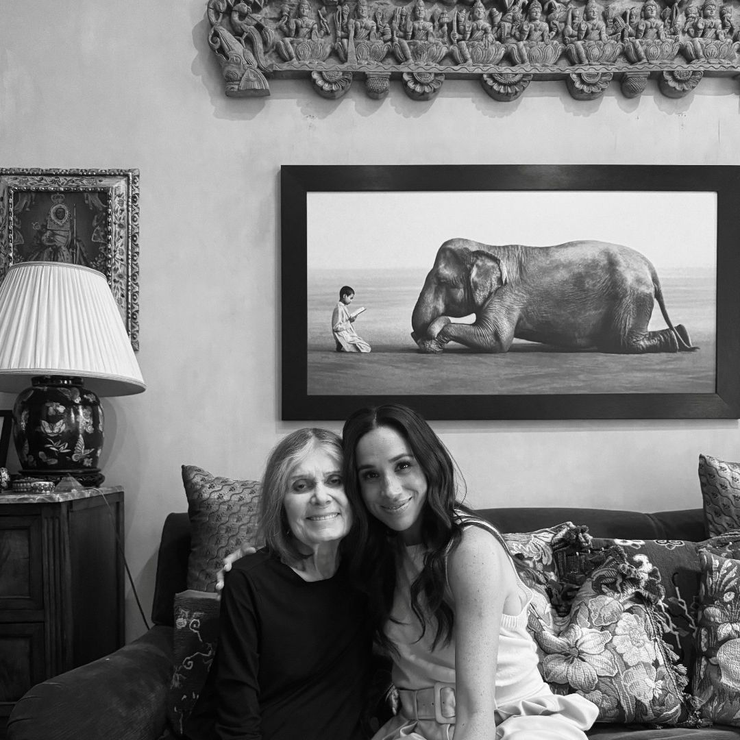Meghan Markle поделилась личными фото в память о Gloria Steinem