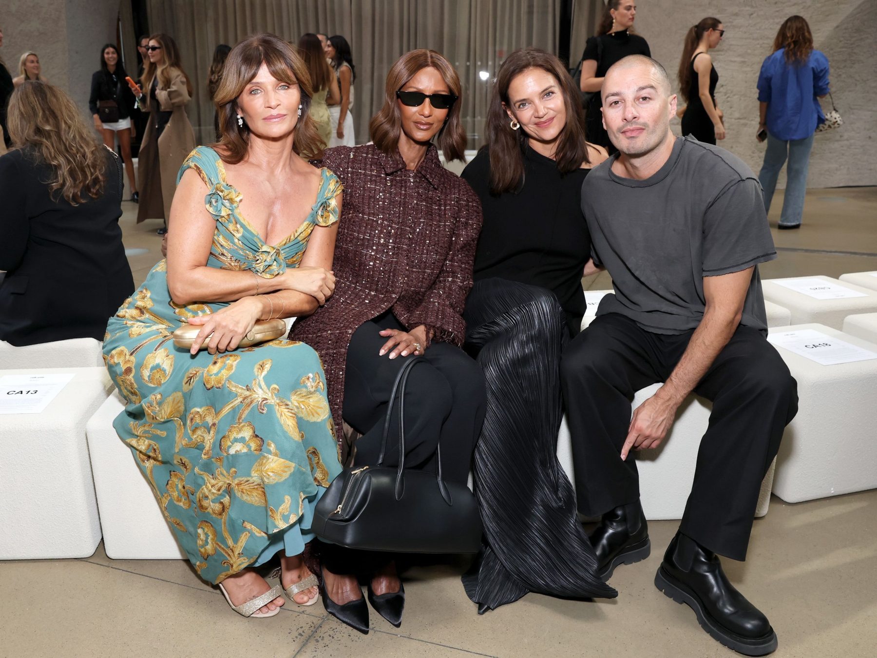 На New York Fashion Week Spring 2027 собрались все звезды первого ряда