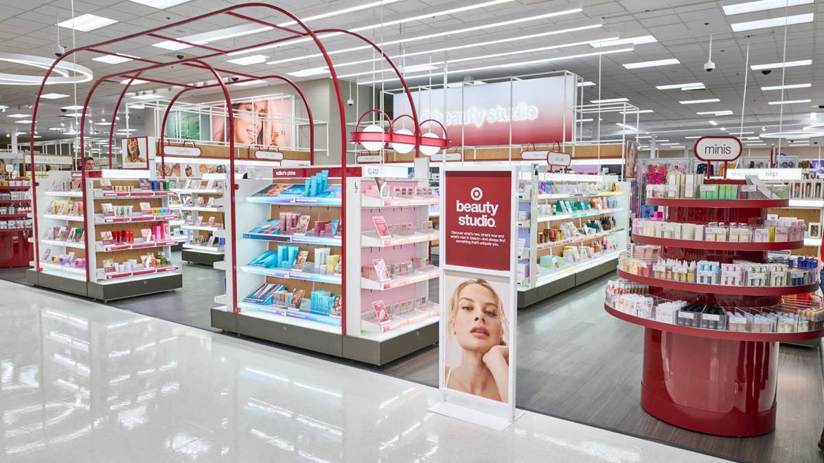 Target запускает Beauty Studio на фоне споров о DEI и доверии покупателей