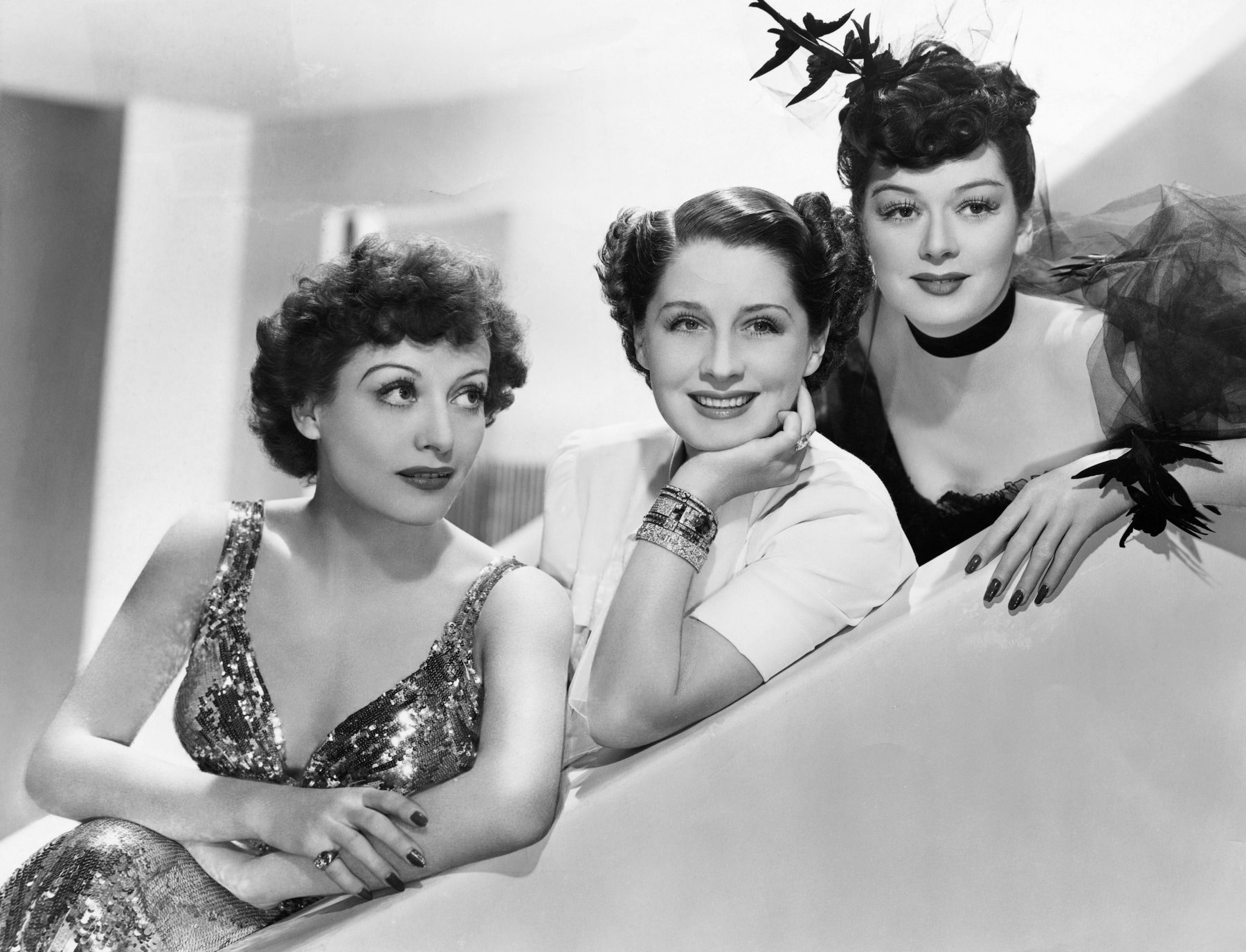 Joan Crawford Classic Still Has Something to Teach Us About Women and Clothes