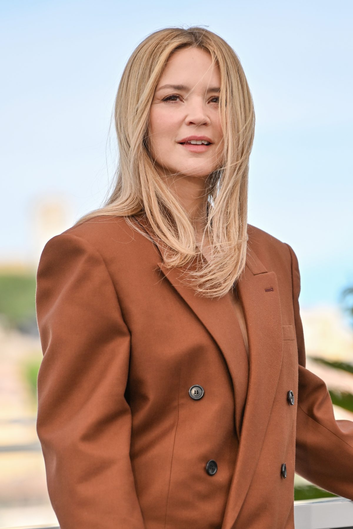 Virginie Efira о тихих чудесах фестивального фаворита All of a Sudden