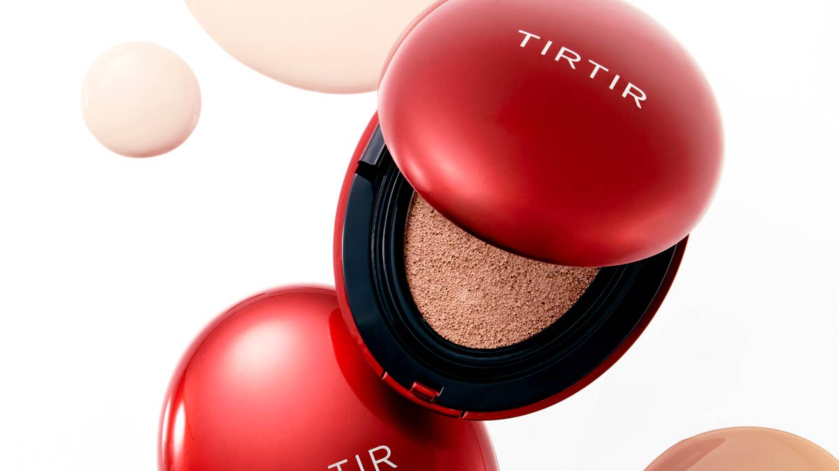 TIRTIR показал три продукта для стойкого покрытия на весь день